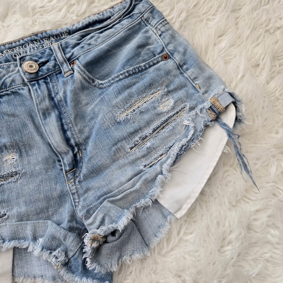 American Eagle Outfitters High Rise Festival Shorts. Size 8. Good preowned condi - Picture 2 of 7